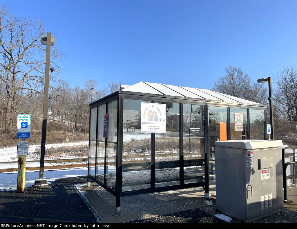 NJT Annandale Station Shelter